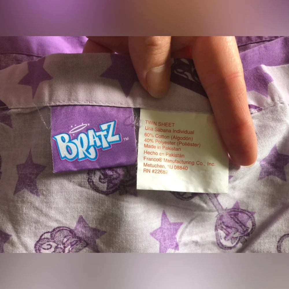 BRATZ new purple twin bedsheet with pillow case
